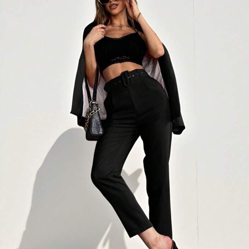 High-Waist Black Tailored Pants with Belt